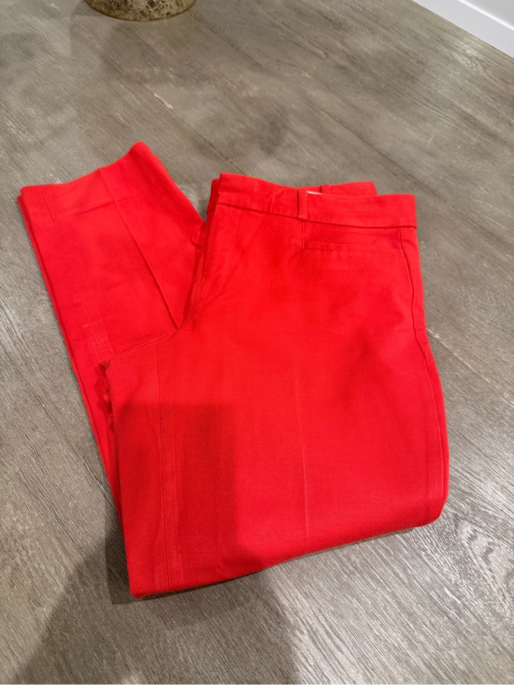 Like new (worn only once)! Banana Republic Bright Red Cropped Pants